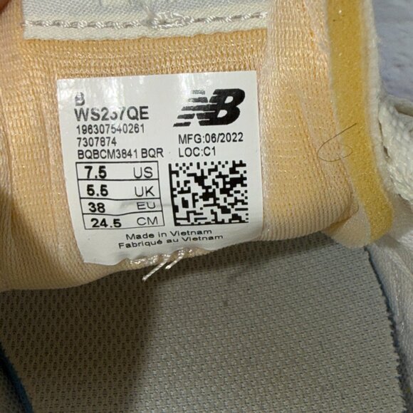 New Balance 237 Suede Sneakers Women’s 7.5 B Sea Salt Egg Yolk WS237QE - Picture 9 of 11